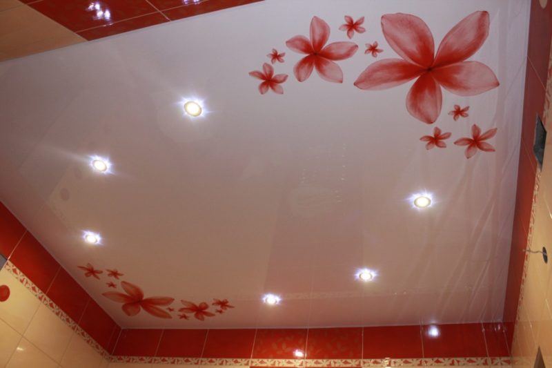 гипсокартон: подвесные потолки в доме