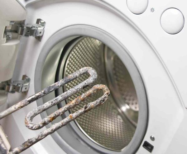 Первым делом следует точно определить поломку стиральной машины и решить, каким образом будет производиться ремонт 