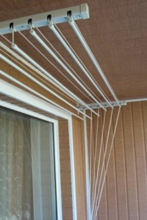 Потолочная сушилка для белья на балкон